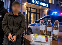 Подросток по указке мошенников снимал отдел полиции в Ростове, чтобы поджечь машины силовиков