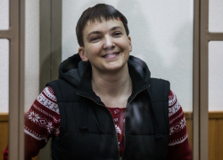 Украинская летчица Надежда Савченко объявила сухую голодовку 