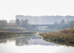 Ситуацию с попаданием сточных вод в Темерник передали в Роспотребнадзор 