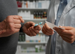 В ростовской аптеке подростку продали наркотические вещества