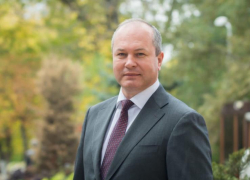 Бывший градоначальник Ростова Виталий Кушнарев собрался участвовать в выборах в Госдуму РФ