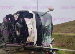 Пострадавший в ДТП пассажир автобуса попал в реанимацию в Ростовской области