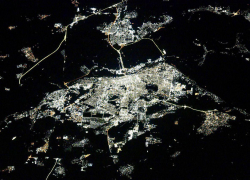 Космонавт Николай Чуб из Новочеркасска сфотографировал ночной Ростов с орбиты МКС 