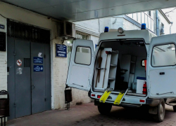 В Таганроге погиб водитель, зажатый двумя автомобилями