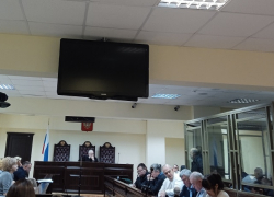 В суде по аксайским рынкам поведали о роли «карабахских плясок» в крушении «империи Бабаева»