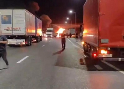 В Ростовской области на трассе взорвался грузовик