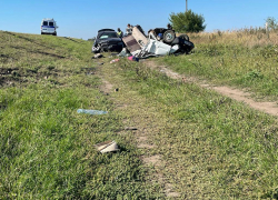 В Ростовской области после столкновения с «Мерседесом» погиб водитель «Оки»