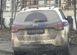 Полицейский автохам возмутил ростовчан