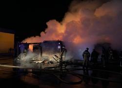 В Ростове дотла сгорела общественная баня