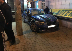 Страшное ДТП с шестью пострадавшими устроила девушка за рулем BMW в центре Ростова