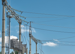 На Дону стали в 10 раз чаще незаконно использовать электричество в коммерческих целях