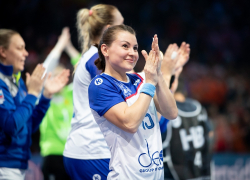 В заявку сборной России по гандболу вошли 11 спортсменок «Ростов-Дона»