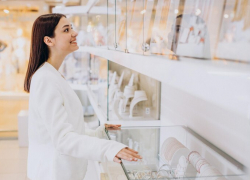 Ростовчанки стали чаще покупать ювелирные украшения для самих себя