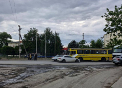 В ДТП с автобусом пострадали трое пассажиров из Ростовской области