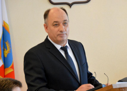 Глава администрации Каменска-Шахтинского Шевченко уйдет в отставку после инсульта