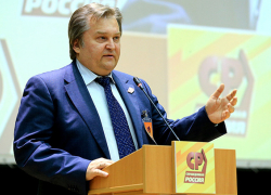 Пройти в Госдуму по партийным спискам у Михаила Емельянова есть все шансы