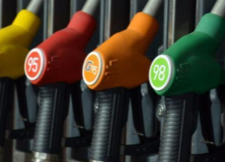 Цены на бензин и дизельное топливо в Ростове снова выросли