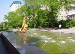 Власти Ростова ищут 28 млн на капремонт фонтана «Витязь и змей»