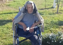 У безногого старика забрали документы и выгоняют из дома в Аксайском районе собственные родственники