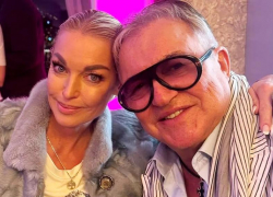 Дмитрий Дибров отпраздновал развод в объятиях Анастасии Волочковой