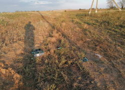 Водитель-подросток погиб в аварии с опрокидыванием автомобиля в Ростовской области