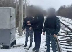 Жителя Ростовской области будут судить за поджоги на железной дороге по заданию из мессенджера