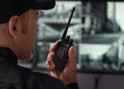 В Ростовской области тепличный комплекс ищет дисциплинированных охранников