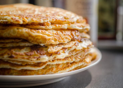 Стала известна стоимость блинов в Ростове