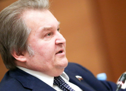 Заботился о пенсиях, запрещал курить в общественных местах и критиковал федеральный бюджет: депутат госдумы Михаил Емельянов