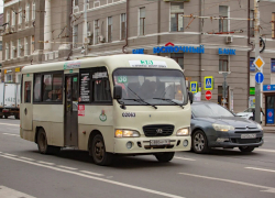 Власти Ростова рассказали, как привлекают на работу водителей автобусов