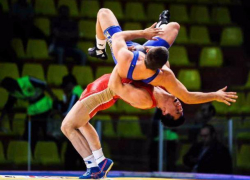 Донской боец  Чингиз Лабазанов завоевал путевку  в финал чемпионата России  по греко-римской борьбе