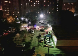 Покалечивший одного человека страшный пожар в девятиэтажке Ростова попал на видео