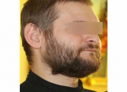 Мужчину несколько раз пырнули ножом в живот и застрелили прямо посреди Ростова