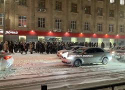 Глава Ростовской области потребовал от Минтранса назвать причины дорожных сбоев после снегопада