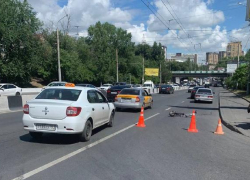 В Ростове водитель электросамоката скончался после ДТП с иномаркой