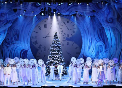 Музыкальный театр приглашает зрителей на концерт и два сказочных спектакля