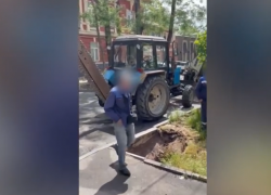 В Ростове двух женщин выписали из больницы после ожогов от прорыва теплотрассы
