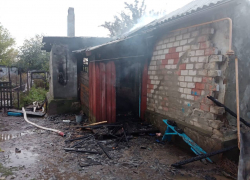 Три ребенка погибли при пожаре в частном доме в Ростовской области