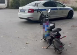 Пьяный лихач гонял по Белокалитвинскому району на электроскутере без прав и номеров