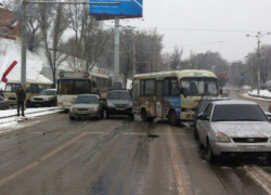 В Ростове-на-Дону в два раза выросли цены на такси -  виноват гололед