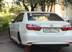 В Ростове открылся сезон кражи колес: очередная иномарка стала жертвой автоворов в Советском районе города