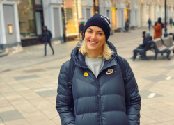 Гандболистка Анна Сень после матча с румынками показала расцарапанные в кровь руки