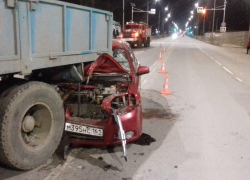 В Ростовской области 23-летняя пассажирка «Шевроле» погибла в аварии