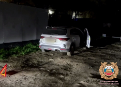 Водитель сбил 13-летнего ребенка во дворе Ростова