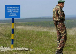 Двое украинских военнослужащих взорвались в километре от границы с Ростовской областью
