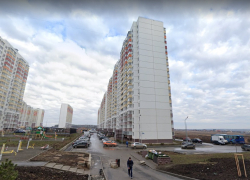 В Ростове полицейские убили мужчину, который зарезал собаку и кидался на жену