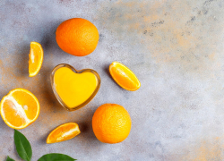 Для домашних цветов: как ростовчанам получить доступное удобрение из апельсиновых корок