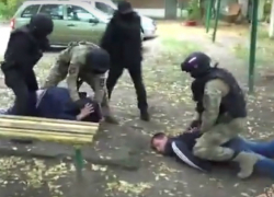 Торговлей «левых» ружей и гранат занимался предприимчивый житель Ростовской области
