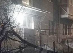 Ростовчанке в новогоднюю ночь «привалило счастье» в виде упавшего дерева