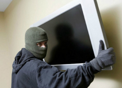 Ушлый ростовский рецидивист частями вывез технику из строящегося дома на два миллиона рублей